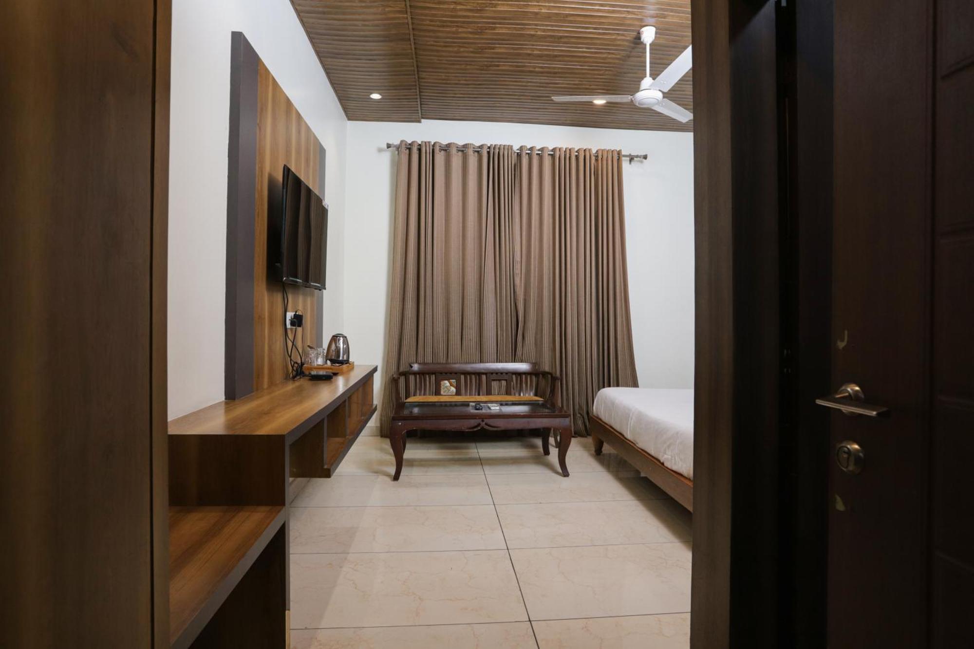 Hotel Razia Inn Hisar Luaran gambar