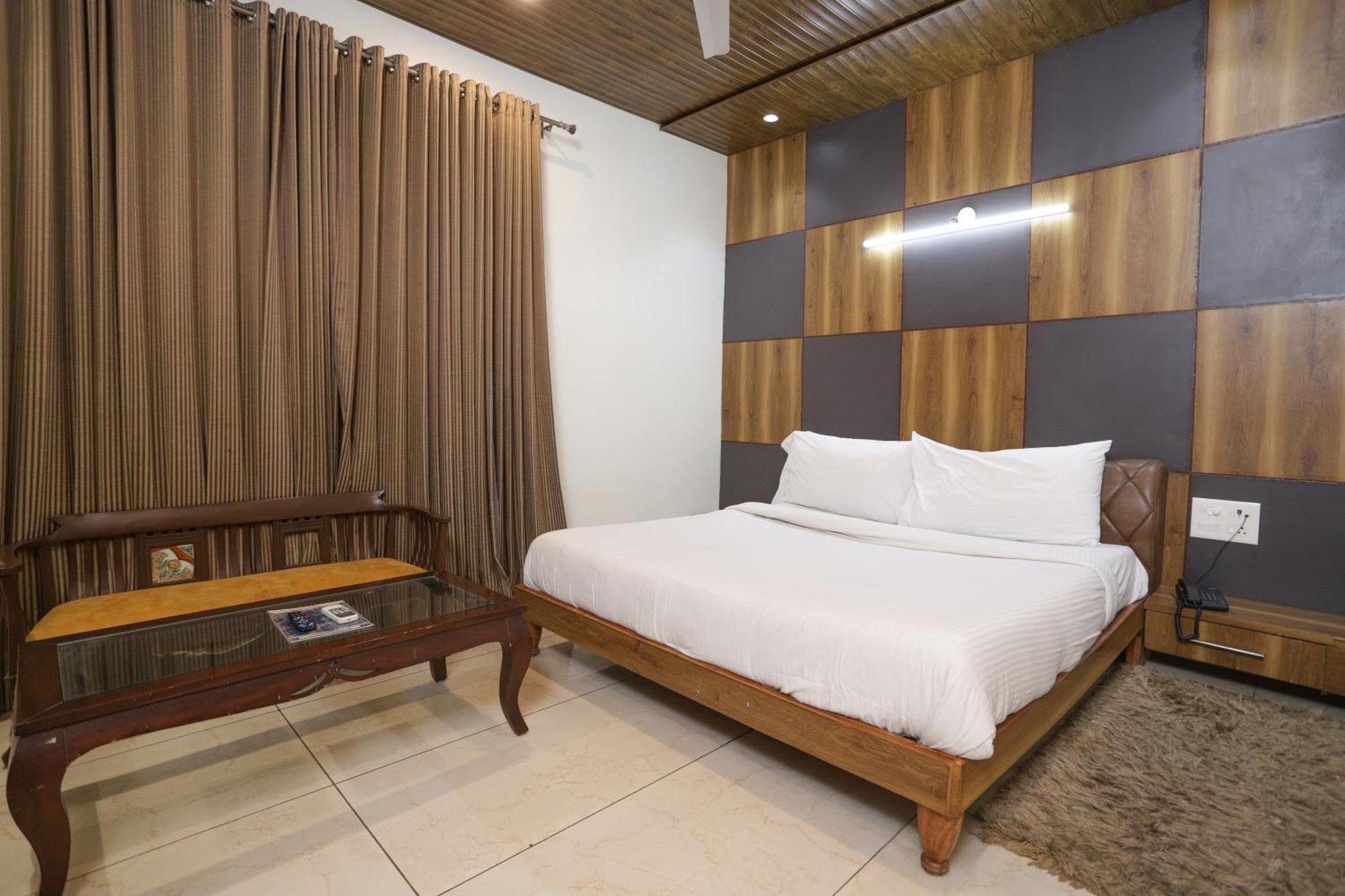 Hotel Razia Inn Hisar Luaran gambar