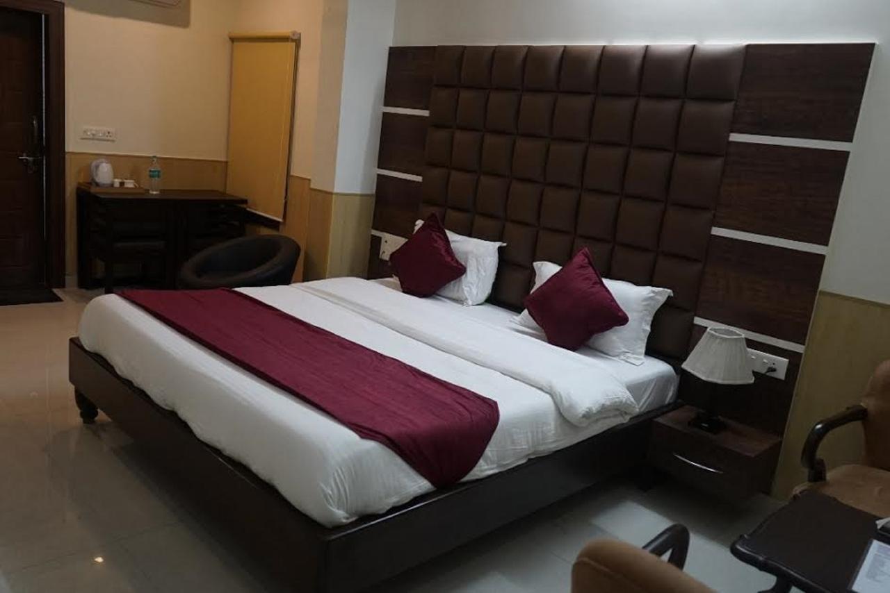 Hotel Razia Inn Hisar Luaran gambar